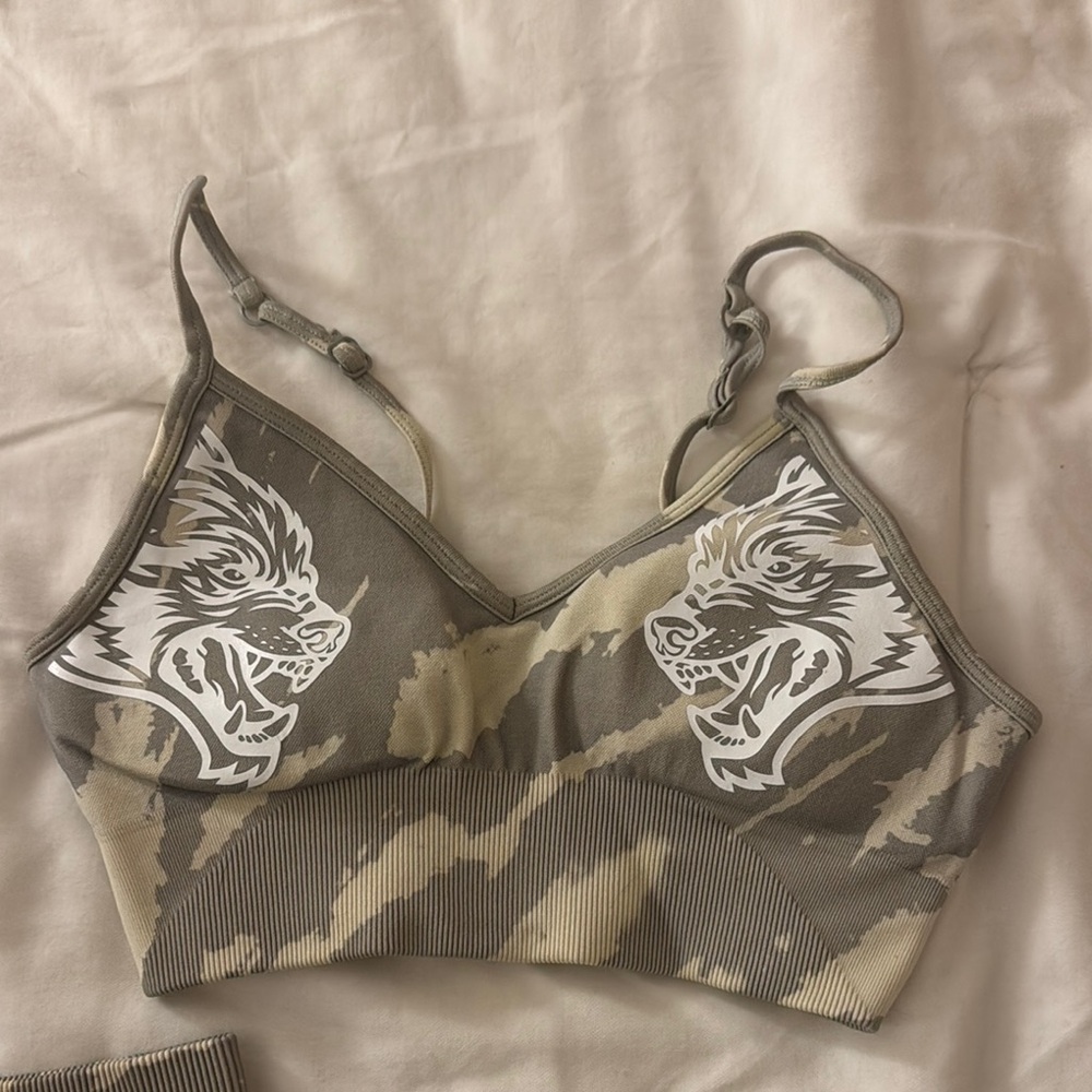 Tan Sports Bra with Adjustable Straps and Stretchy Material